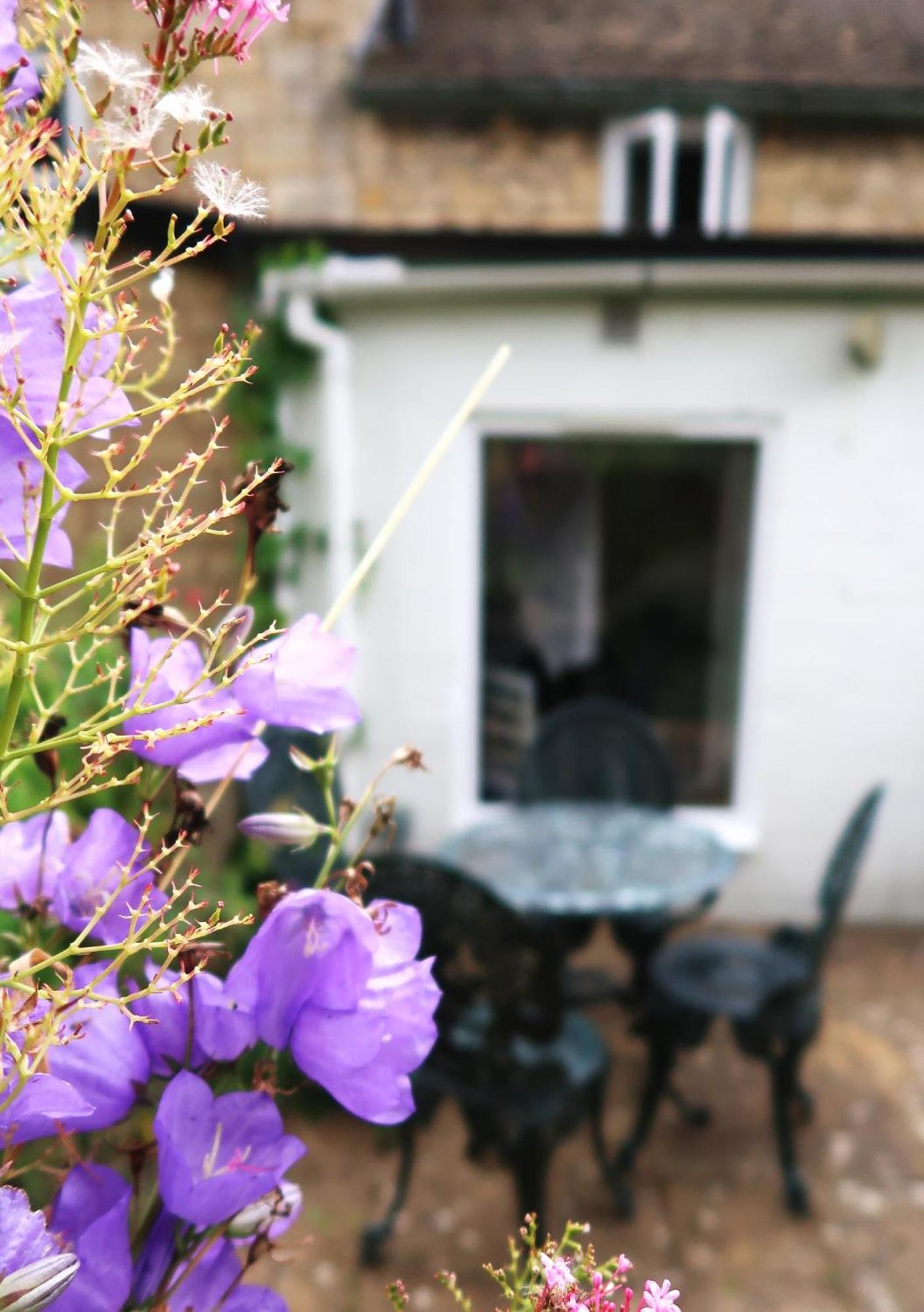Peaceful Cottage In Heart Of Winchcombe Exteriör bild