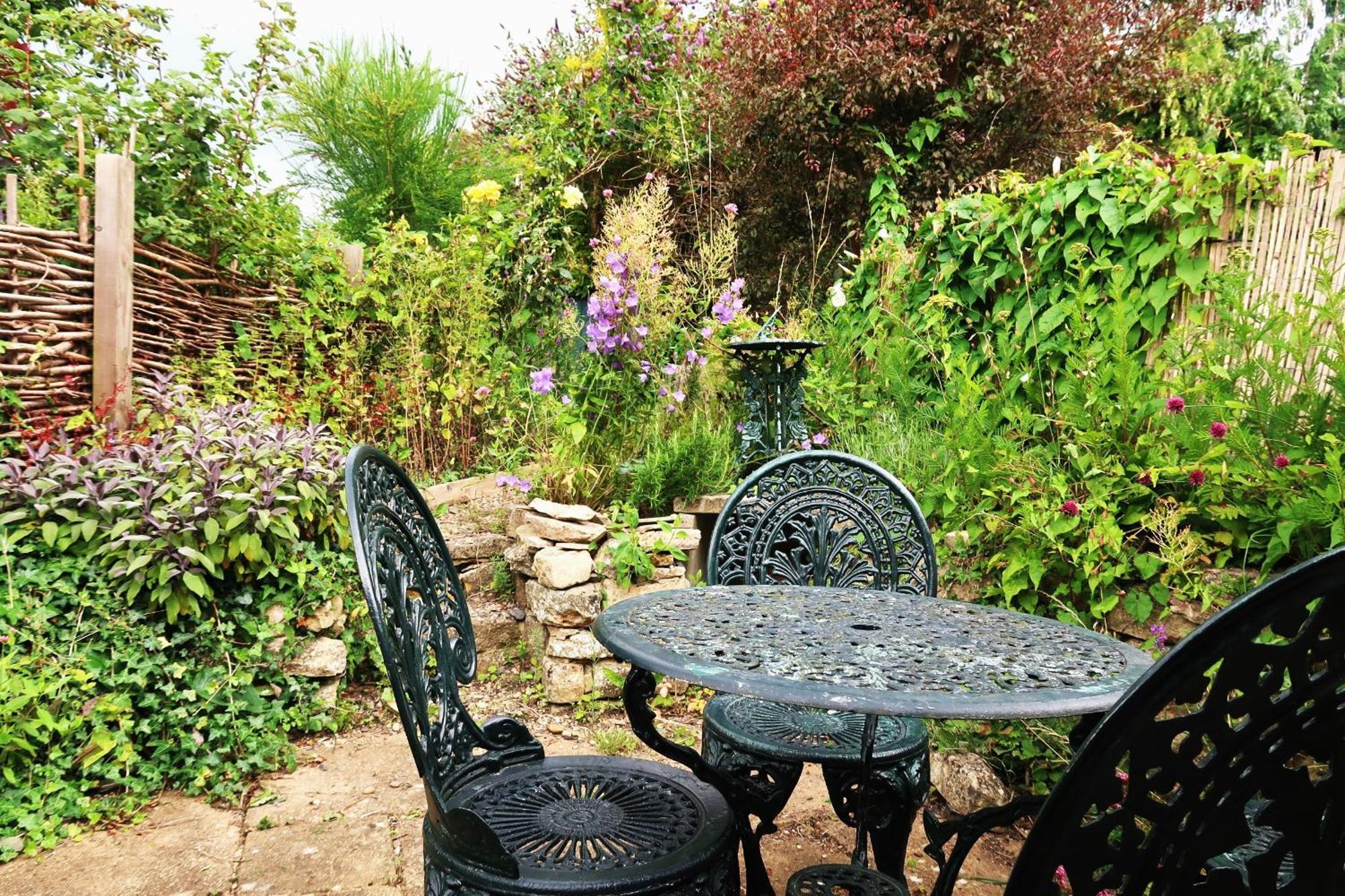 Peaceful Cottage In Heart Of Winchcombe Exteriör bild
